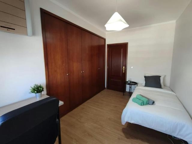 Quarto alugar em Gondomar, Porto