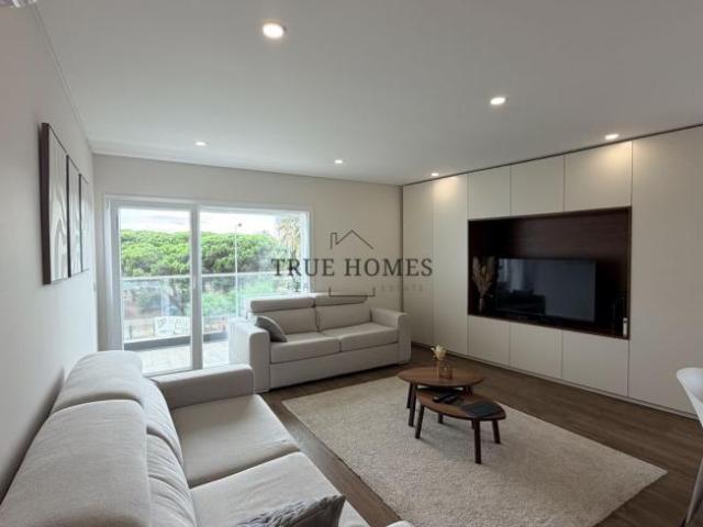 Apartamento alugar em Santo António da Caparica, Almada