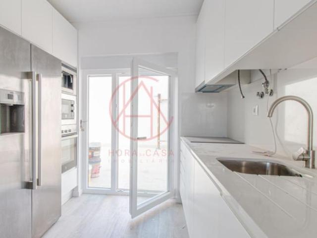 Apartamento venda em Bairro Alves Redol, Alto do Seixalinho, Santo André e Verderena