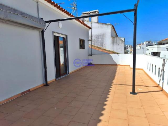 Apartamento venda em Armação De Pêra, Faro