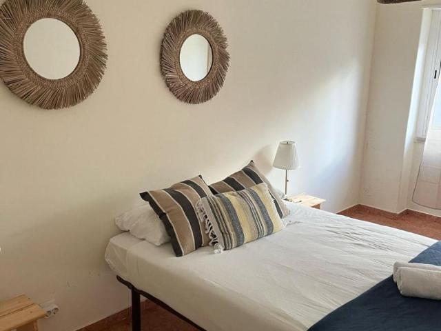 Quarto alugar em Bairro do Primeiro Torrão, Almada