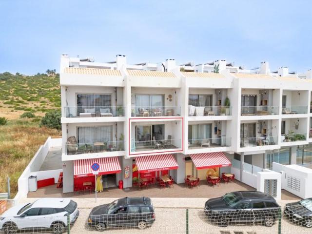 Apartamento venda em Vila Do Bispo