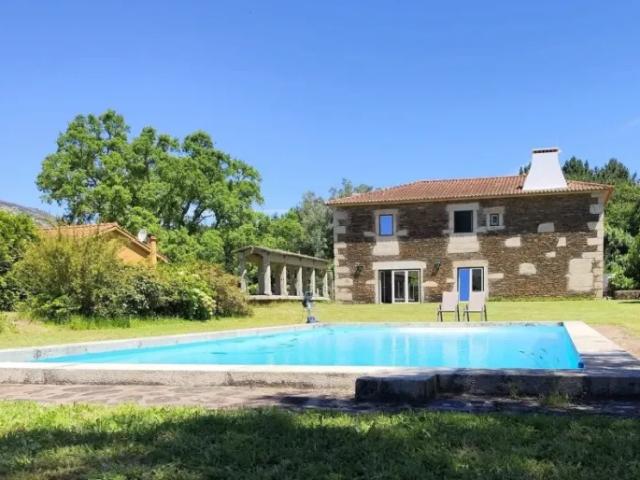 Quarto alugar em Vila Nova De Cerveira, Viana Do Castelo