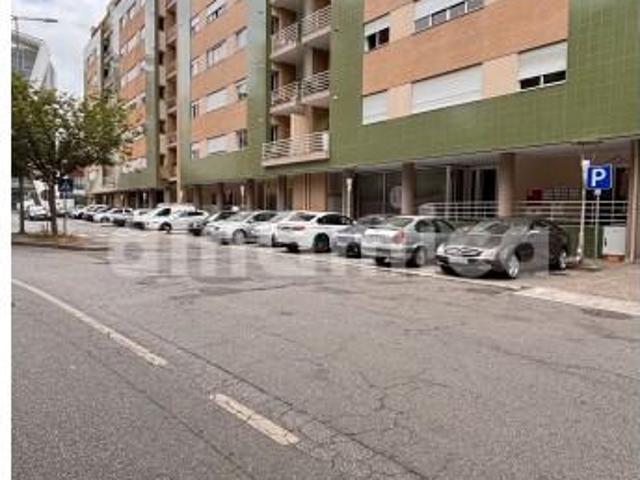 Apartamento alugar em Vila Nova De Famalicão