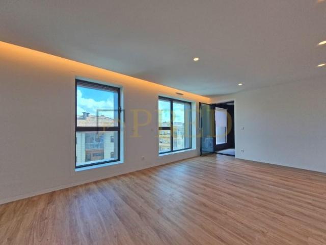 Apartamento alugar em Laborim, Vila Nova De Gaia