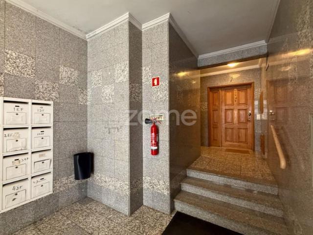 Apartamento venda em Laborim, Vila Nova De Gaia