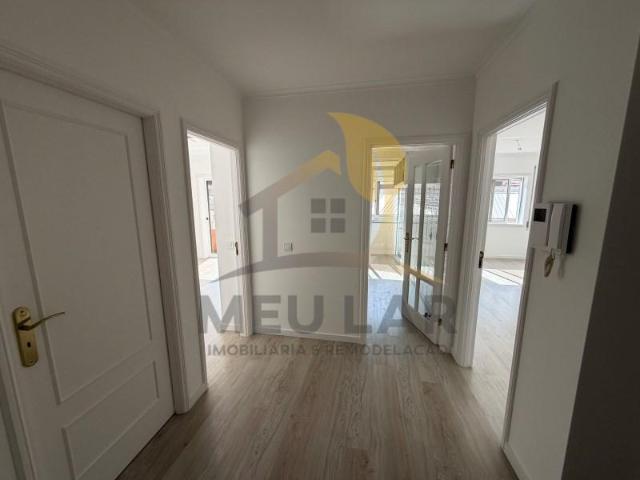 Apartamento venda em Laborim, Vila Nova De Gaia