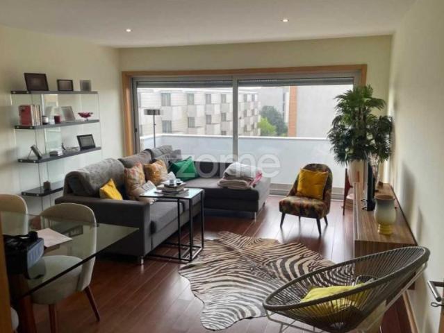 Apartamento alugar em Laborim, Vila Nova De Gaia