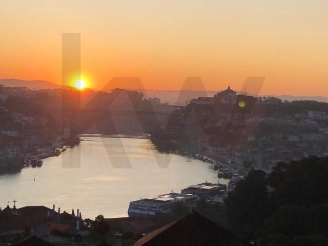 Apartamento alugar em Vila Nova De Gaia, Lugar do Castelo