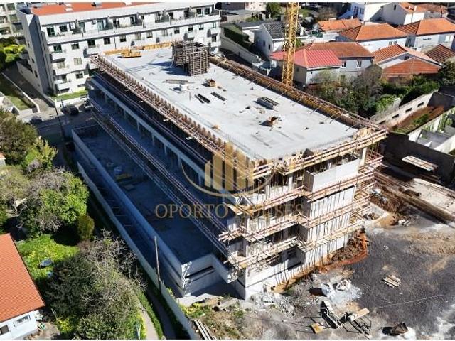 Apartamento venda em Laborim, Vila Nova De Gaia
