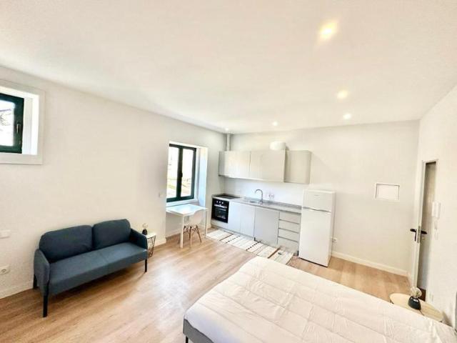 Apartamento alugar em Lugar do Castelo, Vila Nova De Gaia