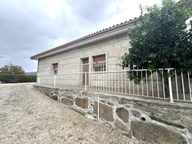 Casa alugar em Bragadas, Salvador