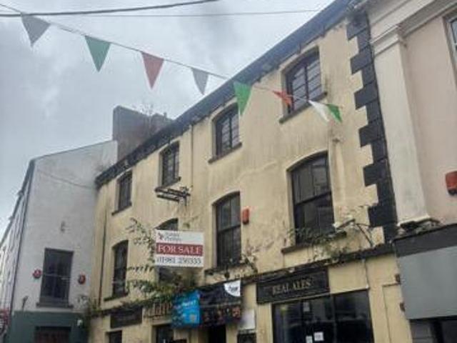 House for sale in Carmarthen, Wales