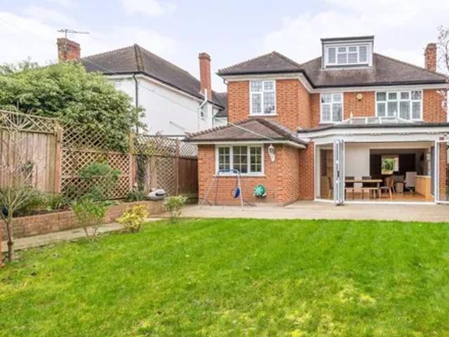 House for rent in North Sheen, Greater London