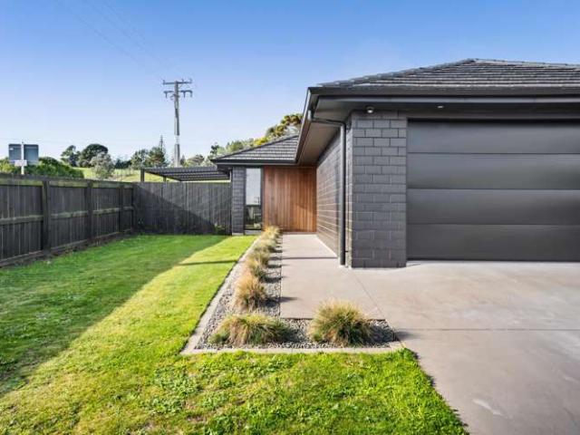 House for sale in Taranaki