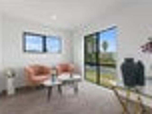 House for sale in Owhata, Oroua County