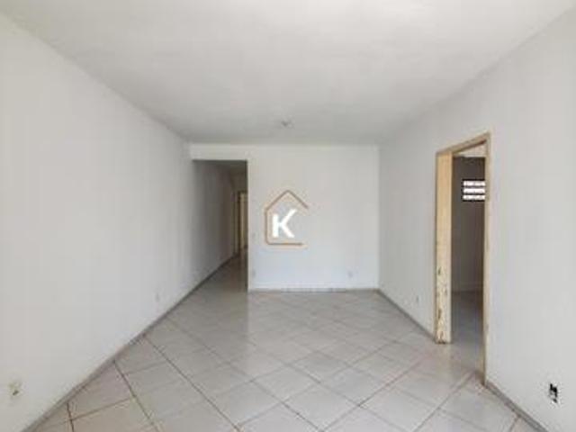 Apartamento venda em Região Geográfica Imediata do Distrito Federal, Região Integrada de Desenvolvimento do Distrito Federal e Entorno
