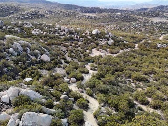 Land for sale in Aguanga, California