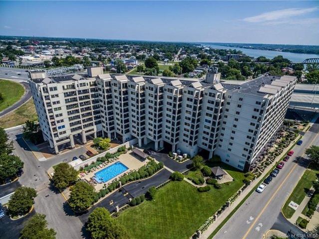 Condo for sale in Jeffersonville, Indiana