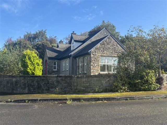 Detached House for sale in Bruckless, Ulster