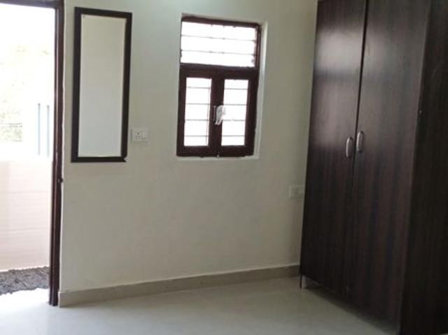 Property for rent in Deri