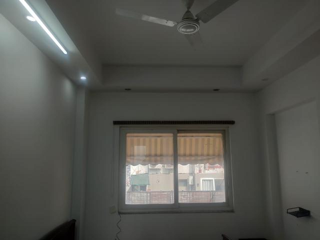 Property for rent in Deri