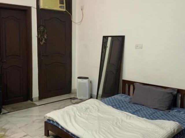 Property for rent in Deri