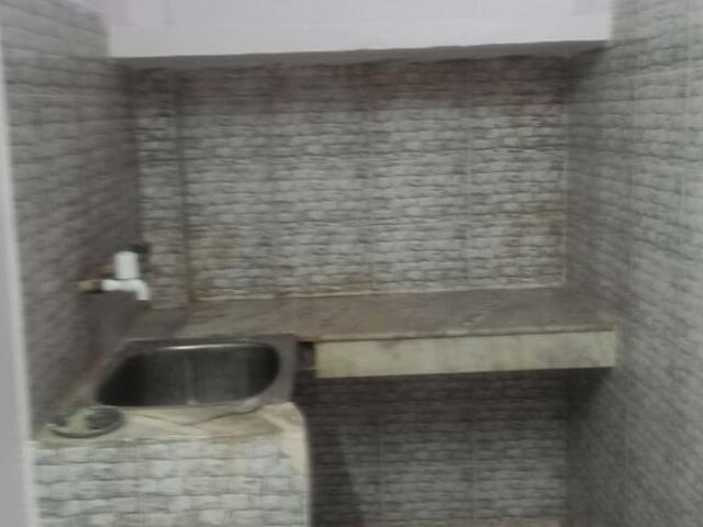 Property for rent in Deri