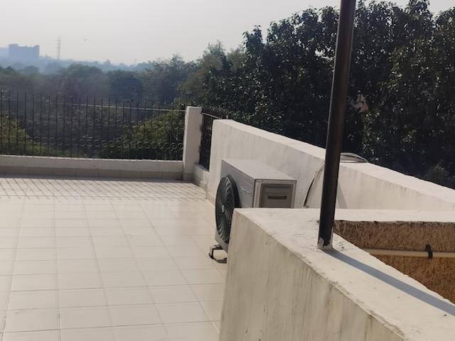 Flat for rent in Deri