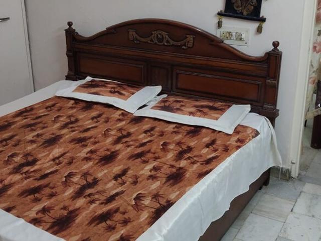 Flat for rent in Deri