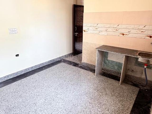 Flat for rent in North Delhi, Deri