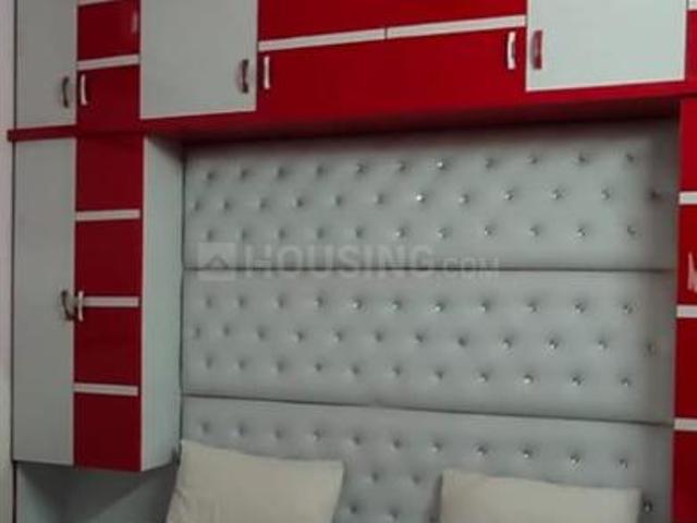 Flat for rent in Deri