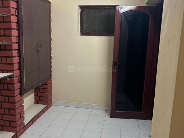 Flat for rent in Adyar, Tamil Nadu
