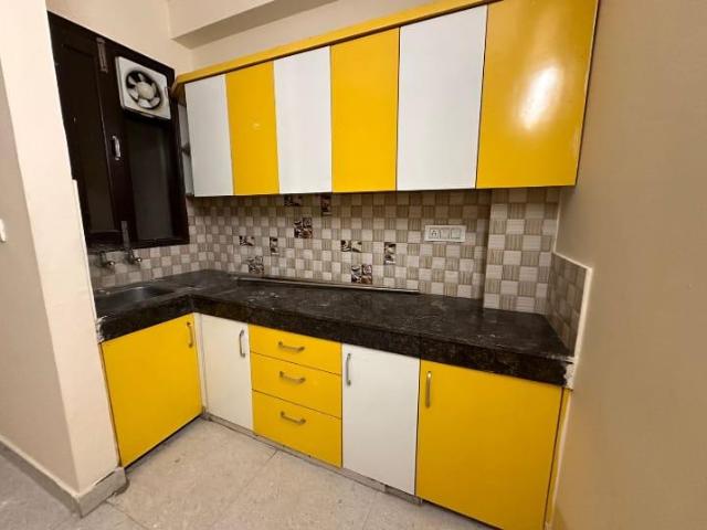 Flat for rent in South Delhi, Deri