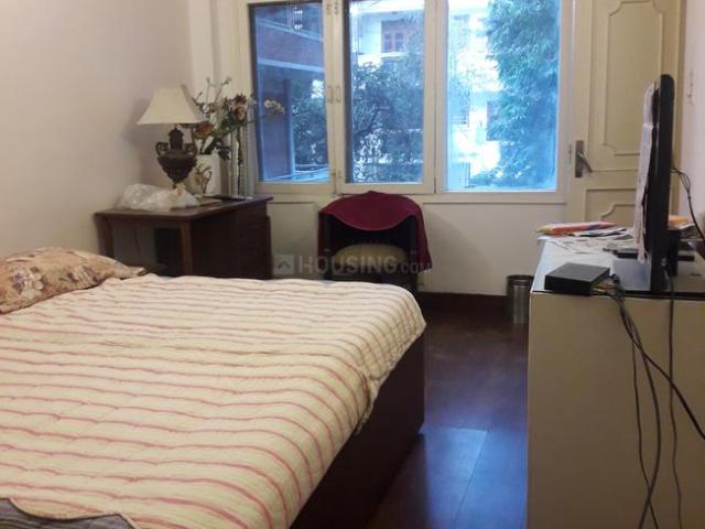 Flat for rent in Deri