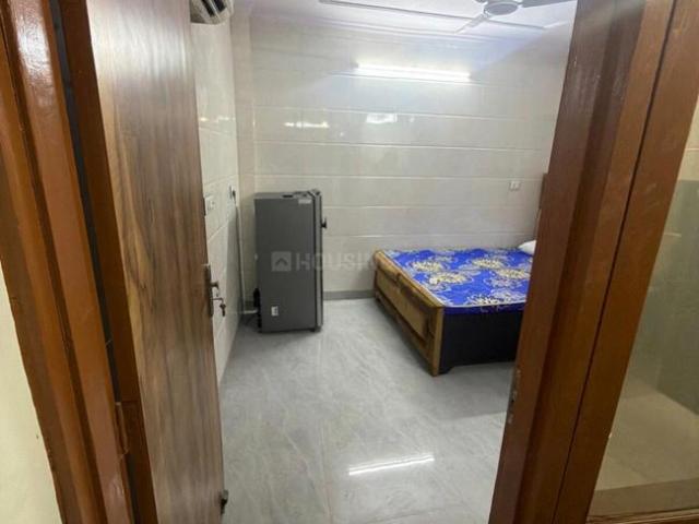 Flat for rent in Deri