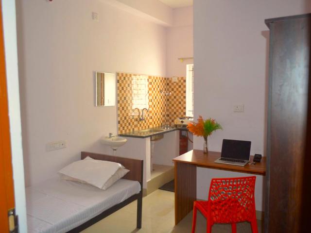 Flat for rent in Bangalore South, Cox Town - Bangalore