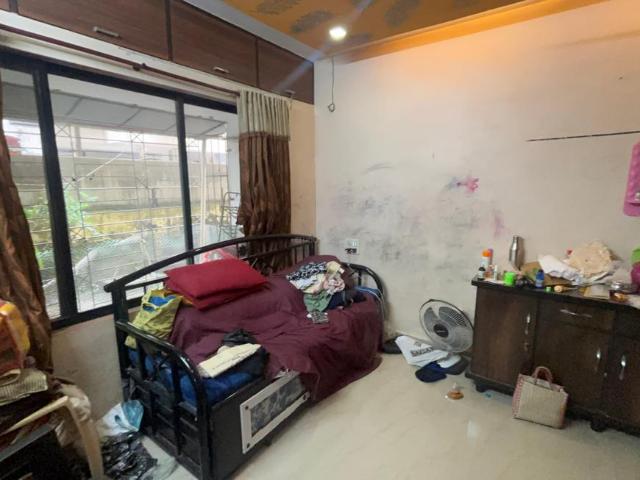 Flat for rent in Kharegaon, Thane