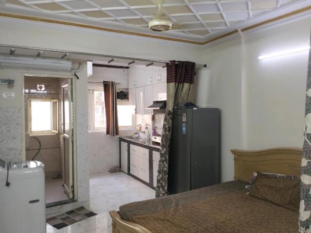 Flat for rent in West Delhi, Deri
