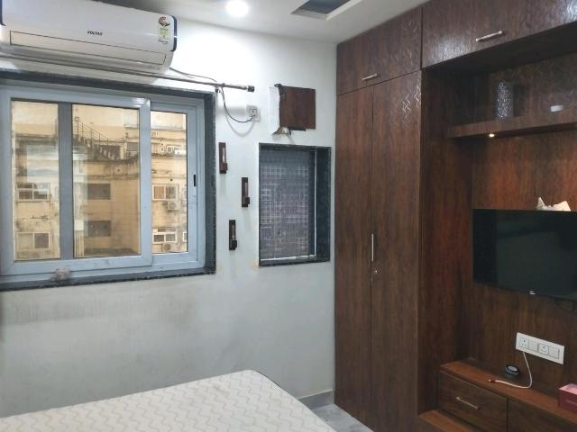 Flat for sale in West Delhi, Deri