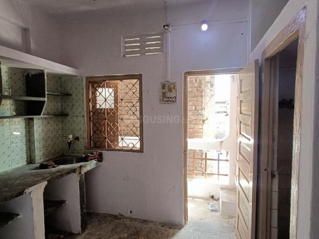 Flat for rent in Surat