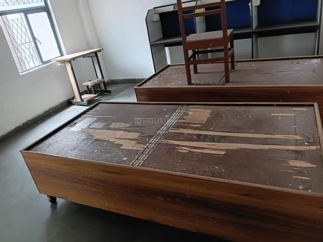 Flat for rent in South Delhi, Deri