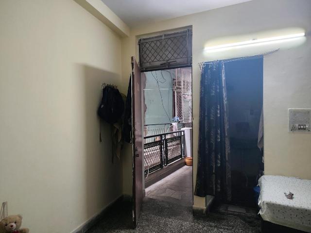 Flat for rent in South Delhi, Deri