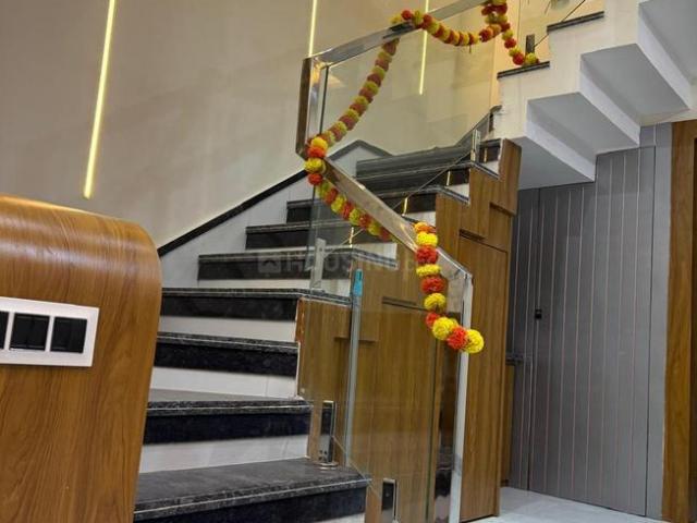 Flat for rent in Madya