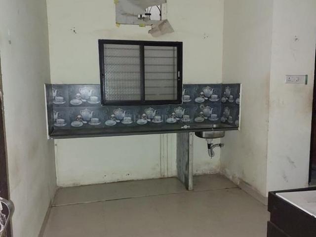 Flat for rent in Madya
