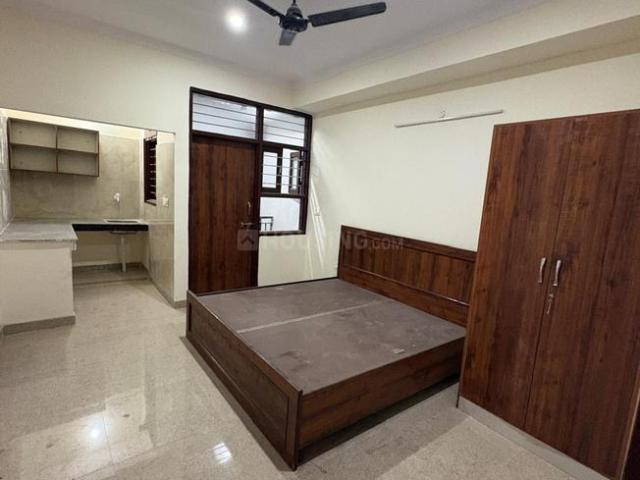 Flat for rent in Deri
