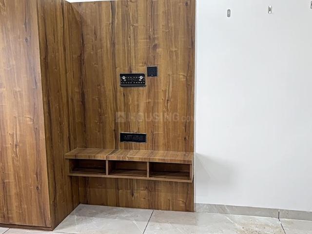 Flat for rent in Madya