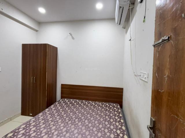 Flat for rent in Madya