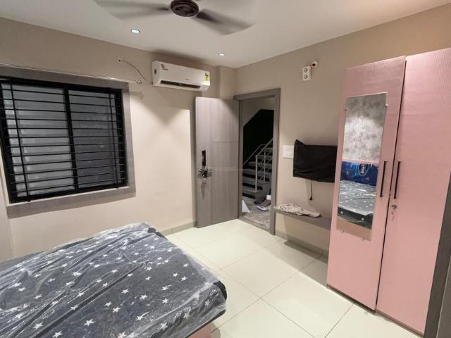 Flat for rent in Madya