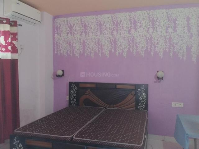 Flat for rent in South West Delhi, Deri